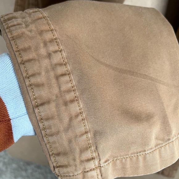 Eddie Bauer Wide lampasse type side seam Relaxed Tapered Leg Khaki Size 2 - Picture 3 of 11